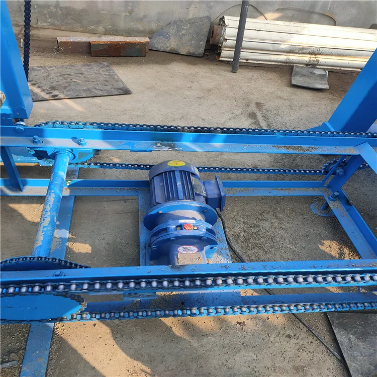 Durable Concrete Block Production Equipment Brick Making Machine for Rural Building Cement Hollow Block Manufacturing
