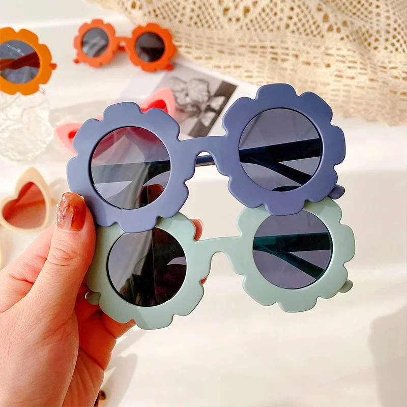 New Girl Boys Cute Sunglasses Flower Outdoor Children Lovely Vintage  Protection Classic Kids