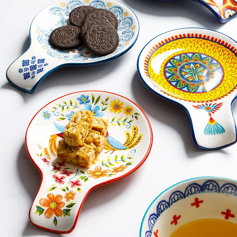 

European and American tableware spoon shaped snack dish, small vegetable dish, household soup spoon holder, irregular snack dish