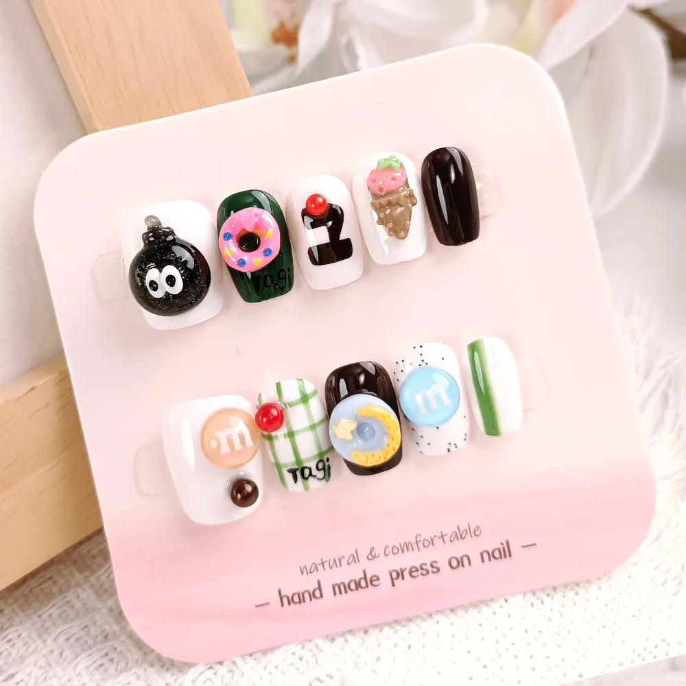 2026 New Simple Cute Candy Donut Ice Cream Nail Pieces