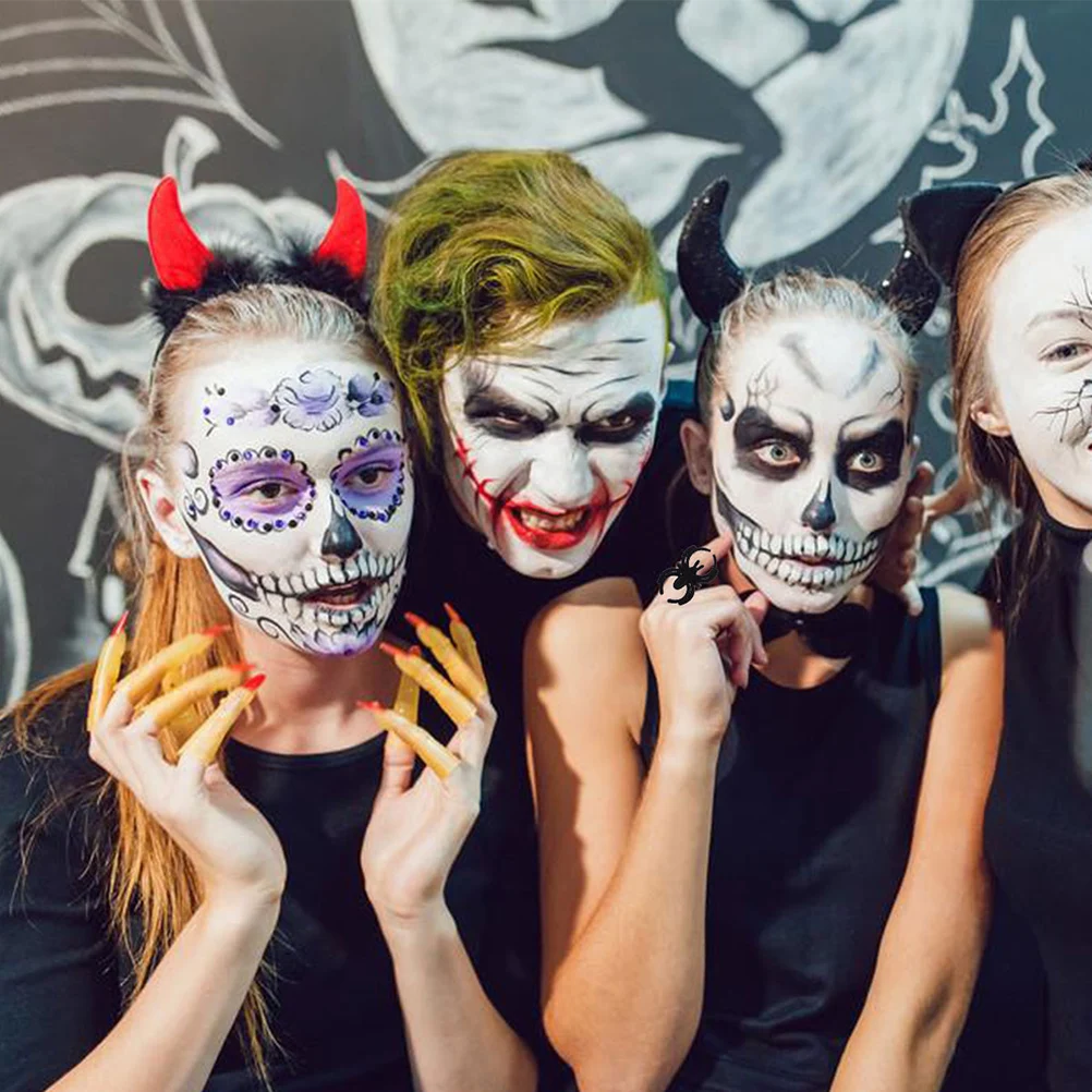 

60 pcs Halloween Set Small Spider For Kids Plastic Finger Jewelry Cartoon Spider Party Props Halloween Animal Pattern Ring Kid