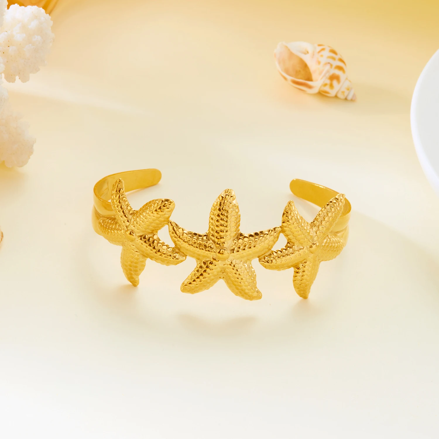 Modischer Charm-Armreif aus Edelstahl, Verstellbarer Wellen-Armreif für Damen, Seestern-Blumen-Design, Stapelbar, Party-Schmuck, Geschenke – Detail 10