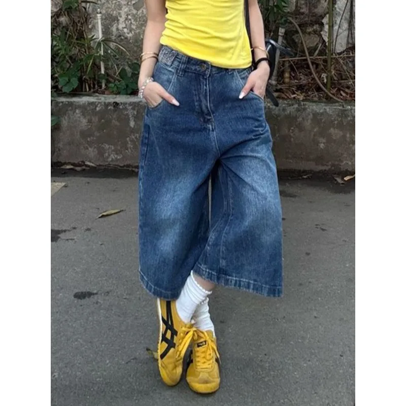 Jeans Americanos Vintage de Cintura Alta con Hebilla Ajustable para Mujer, Pantalones Capri de Mezclilla Azul Claro Desgastados, Suaves, para Uso Diario Informal 2026