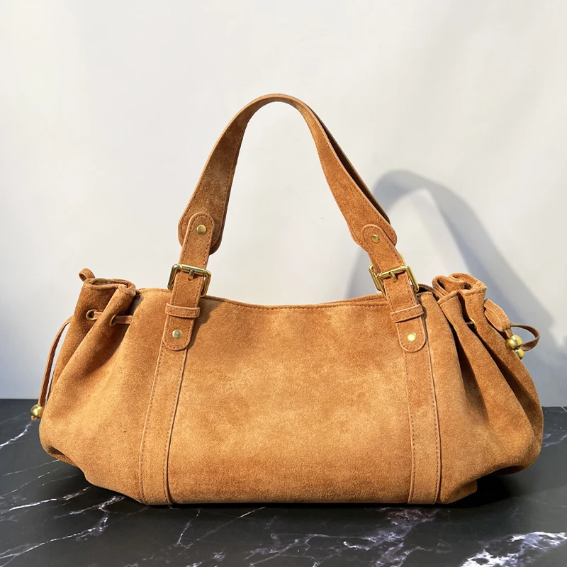 حقائب نسائية فاخرة بتصميم وسادة من جلد الغزال الصناعي بتصميم عتيق لعام 2026، حقيبة يد ومحفظة جديدة من البولي يوريثان مزينة بمسامير مطوية ومقبض علوي وحقيبة كتف تحت الإبط جودة عالية ًالشحن مجانا وصول الشحن السريع