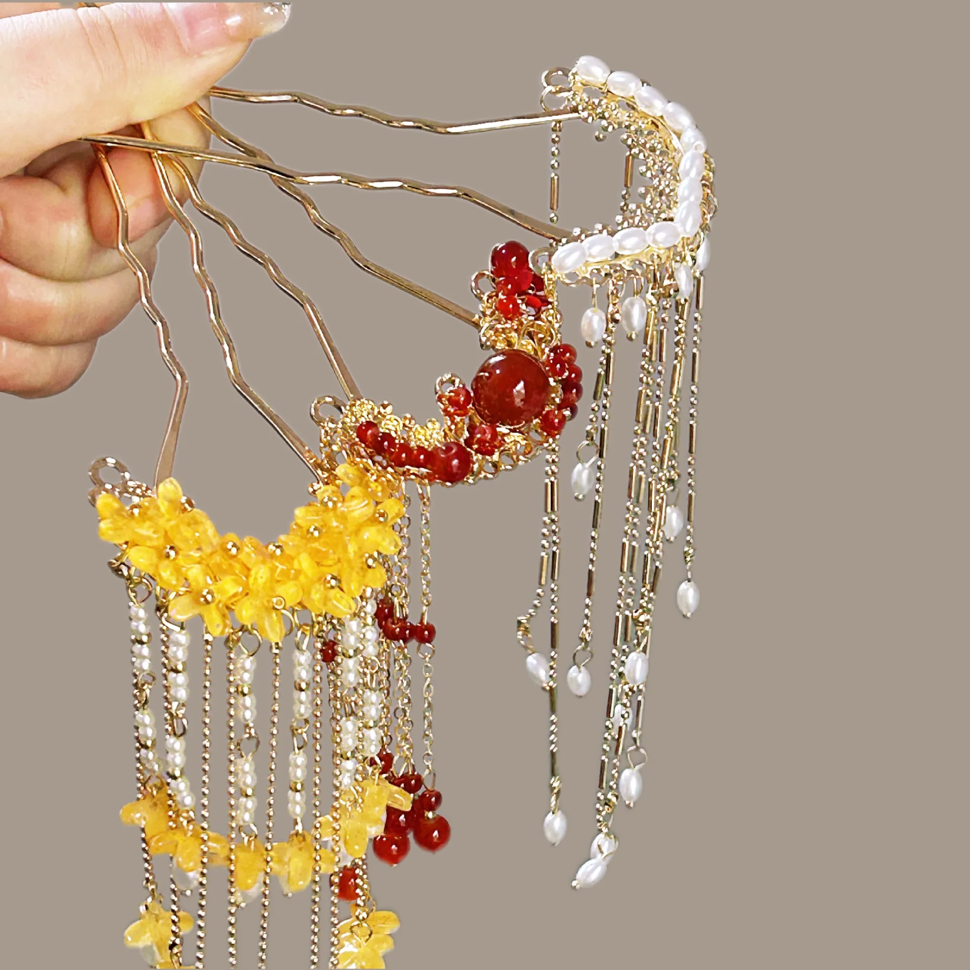 New Chinese Style Hair Forks Pearl Flower Beads Desings Long Tassel Hairpins Simple Alloy U-shaped Hair Sticks For Women Girls