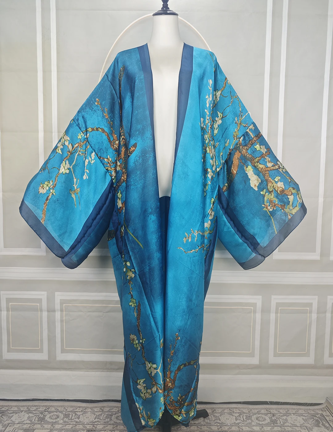 

Classic Three Printed Loose Kimonos , Beach Wear Sexy Lady Long Cardigans Dress ,Boho Holiday African Muslim Outfits Duster