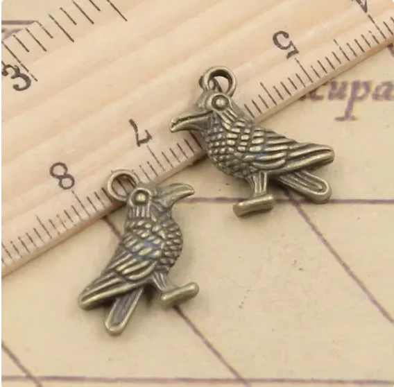 

10pcs 17x17mm tibetan bronze alloy charm bird parrot pendants HWEF3921