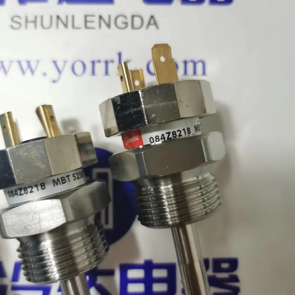 

Оригинальный датчик температуры Danfoss 084Z8218 MBT5250