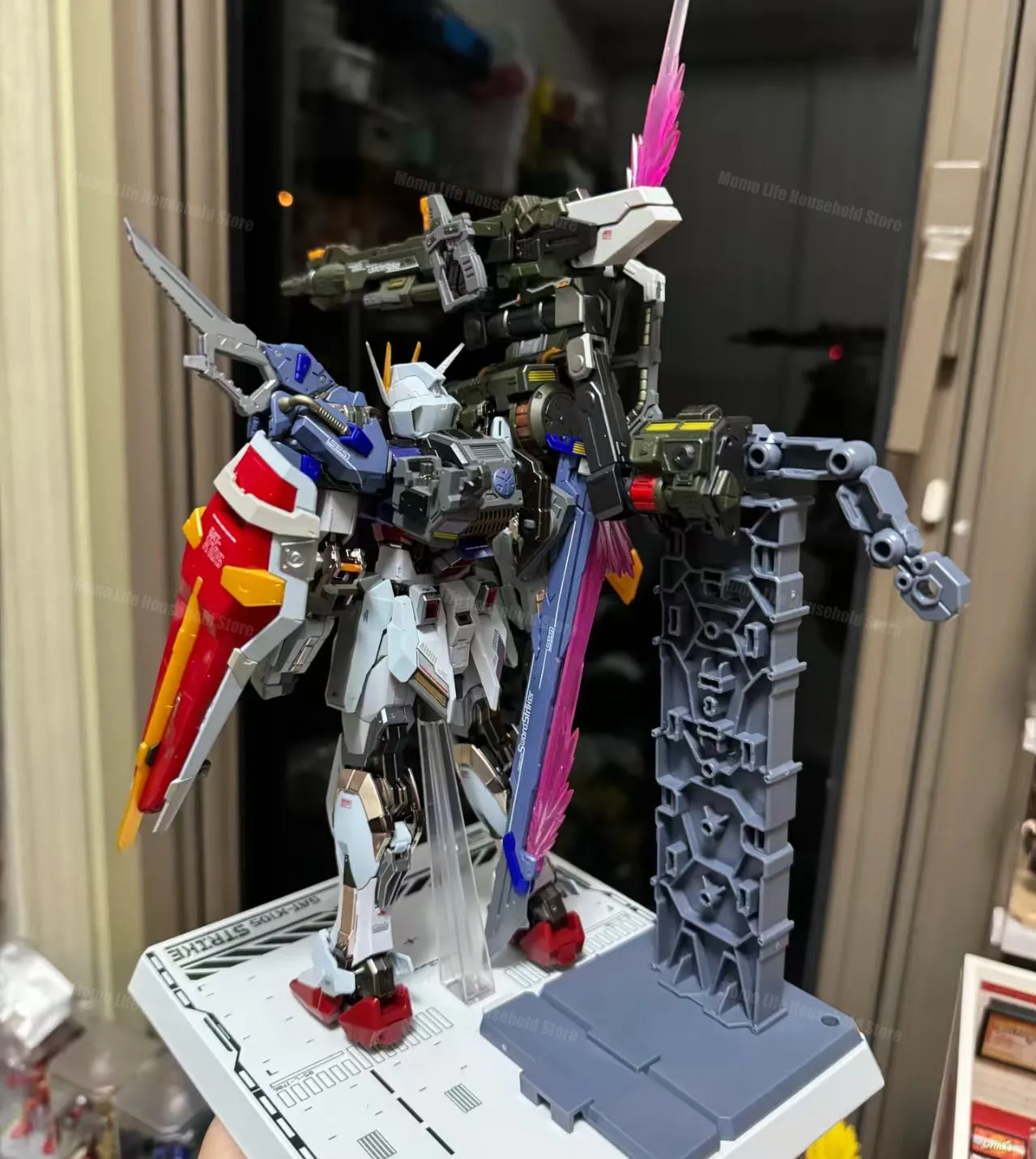 DABAN 8829 MG 1/100 MB GAT-X105 Strike GAT-X105 AQM/E-X02 AQM/E-X03 Zestawy Modelarskie do Składania Figurki Akcji Robot Plastikowe Modele Zabawki