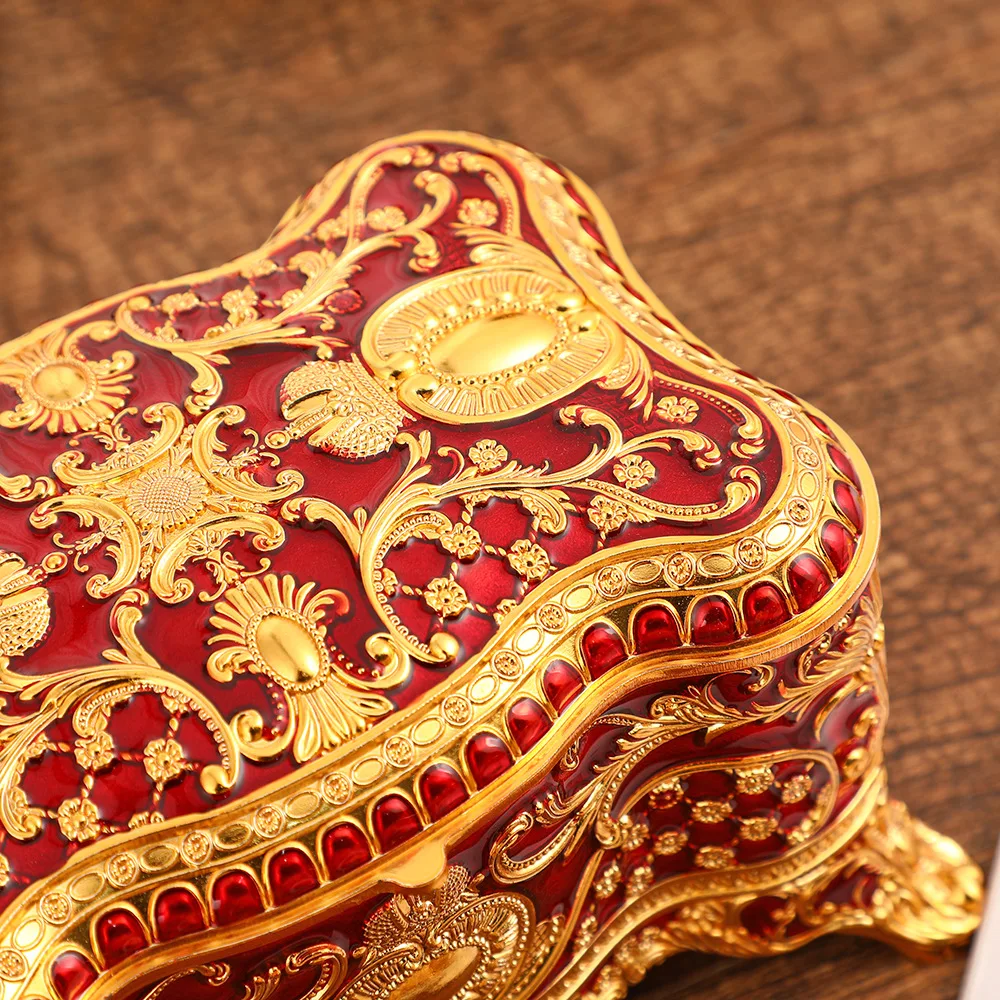 Luxury Jewelry Storage Box Gift for Girl Women Creative Gold Metal Trinket Box Tabletop decoration Keepsake Box