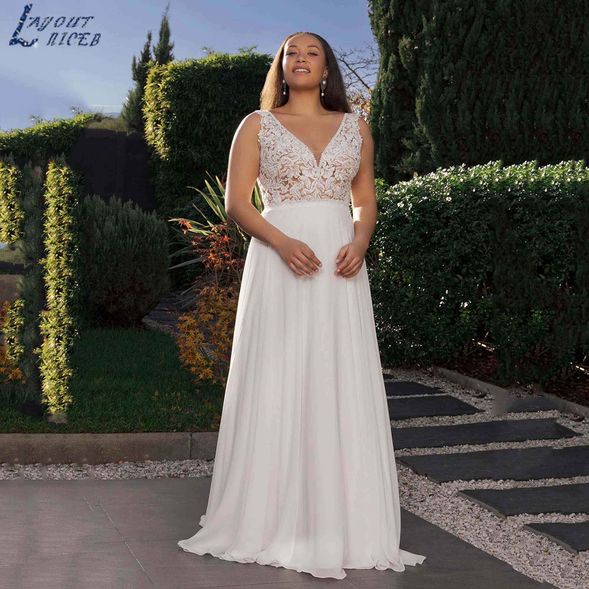 Plus Size Bridal Dress Chiffon V-Neck A-Line Backless Lace Wedding Gowns Curvy Size Boho Sleeveless vestidos de novia Customized