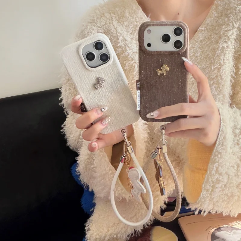 

Cute 3D Horse Glitter Velvet Phone Case For iPhone 17 Pro 16 15 14 Pro Max Cover with Pendant Hand Rope Lovely Plush Protective