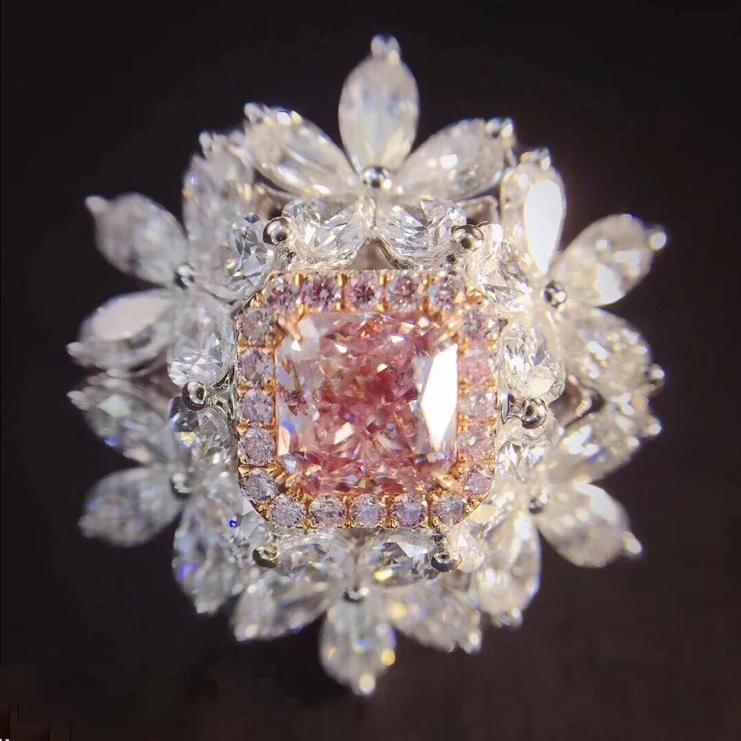 

Exquisite 925 sterling silver pink diamond flower ring pendant, a niche, sweet, and affordable luxury gift for your girlfriend.