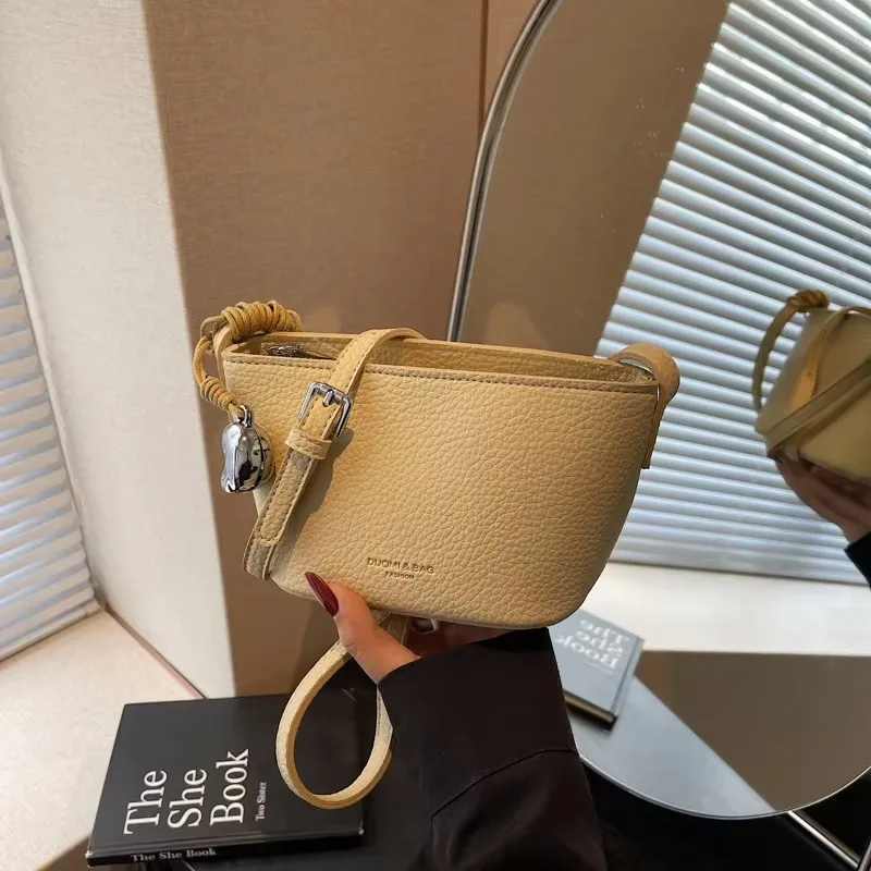 

Crossbody Bag for Women 2025 New Trendy, Fashionable, High End, Versatile, Red Shoulder Bag, Bucket Bag Bolsa De Un Hombro Mujer