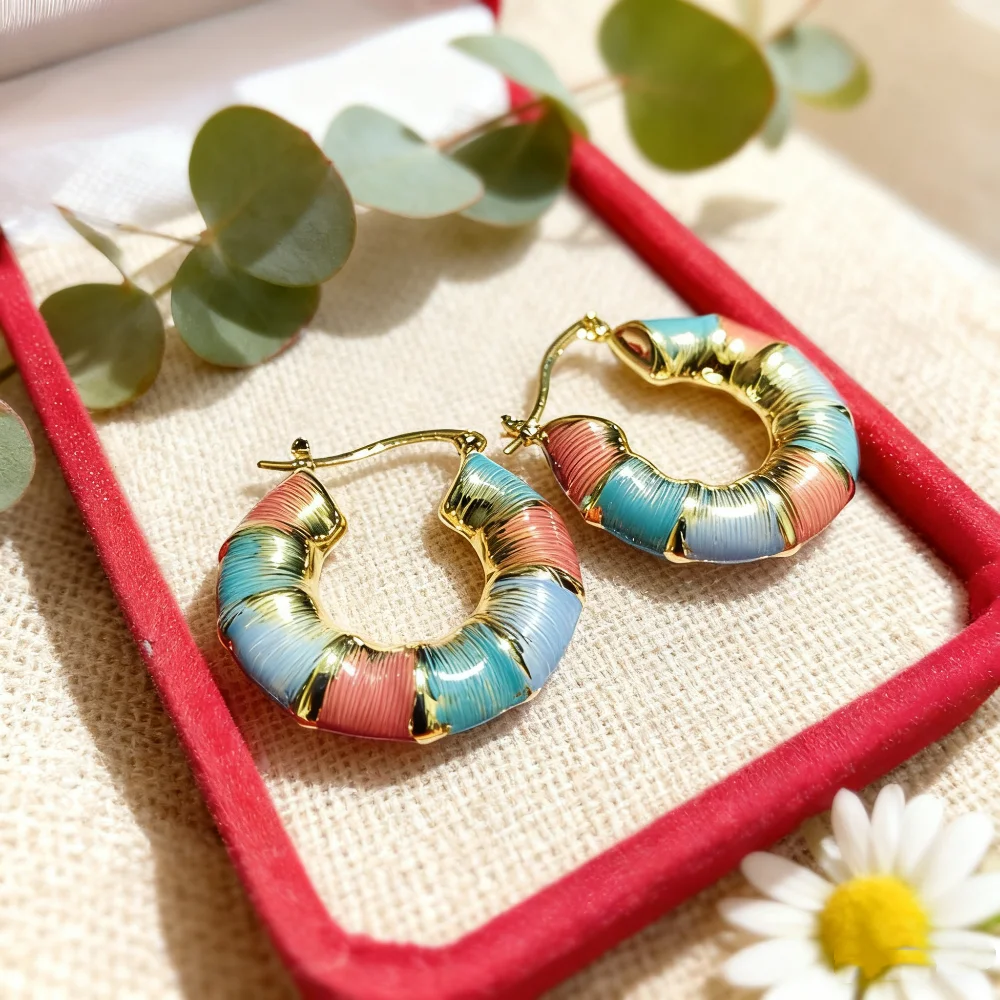 

Women's Colorful Enamel Hoop Earrings Gold Plated French Retro Dopamine Jewelry Statement Earrings for Party Daily Wear and Gift