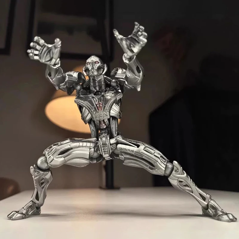 Revoltech المنتقمون Ultron عمل الشكل 17 سنتيمتر التيار المتناوب اللعب مذهلة ياماغوتشي ألترون تمثال المنقولة جمع كو الحلي لعبة مجسمة