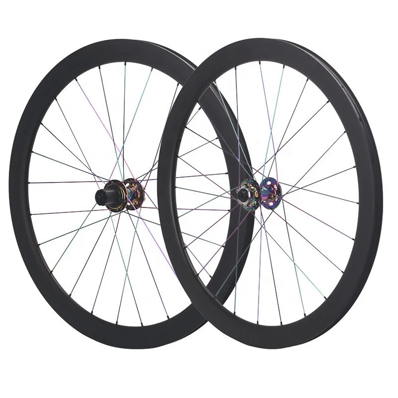 

700C Carbon Fiber Road Wheelset 46mm Height Disc Brake Stainless Steel Colorful Spokes Bike Wheels Vaccum