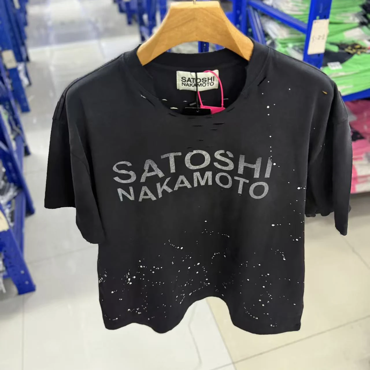 Satoshi Washed Black T-Shirt 26SS Damaged Top TShirt Women's Men's Summer Letter-printed Splatter Design New Style Short Sleeve