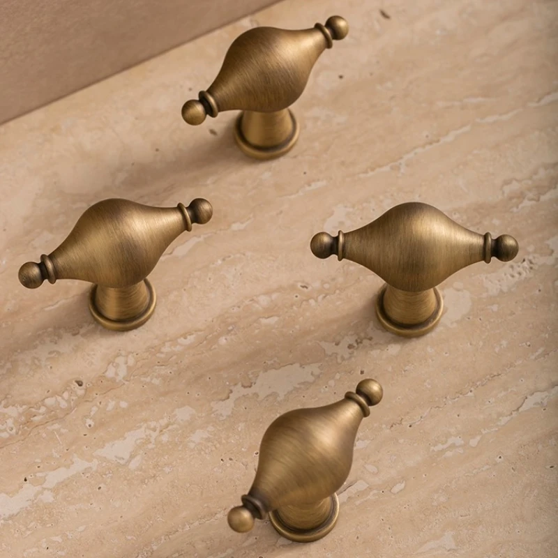French Retro Single Hole Knob Creative Brass Cabinet Door Handle Personalized Wardrobe Cabinet Door Drawer Cabinet Door Handle