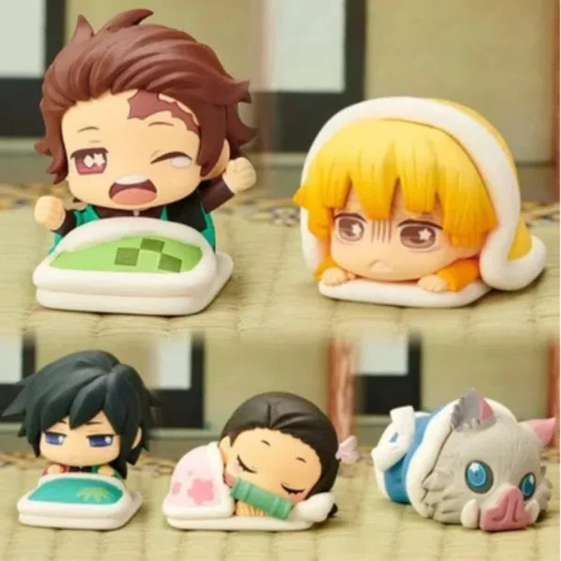 Novo 5 pçs/set anime demon slayer q versão posição de dormir figura de ação kawaii mini pvc modelo boneca brinquedo decoração mesa presentes