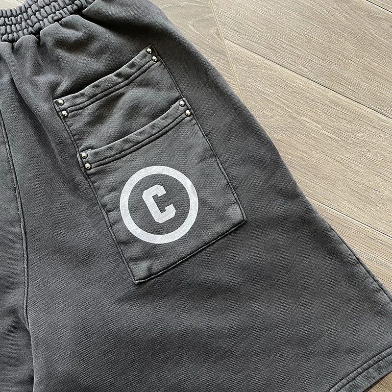 Szorty męskie Project Capri Emergency, styl europejsko-amerykański, zdobione ćwiekami, z efektem hot drill, sprane, casualowe, sportowe, modne, w stylu high street, nowość.