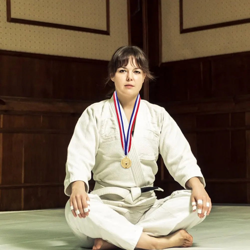 

10Pcs Gold Medals Awards for Competitions Winners Sports Meet Prizes Keepsake Medals for Kids Soccer School Gold Medal