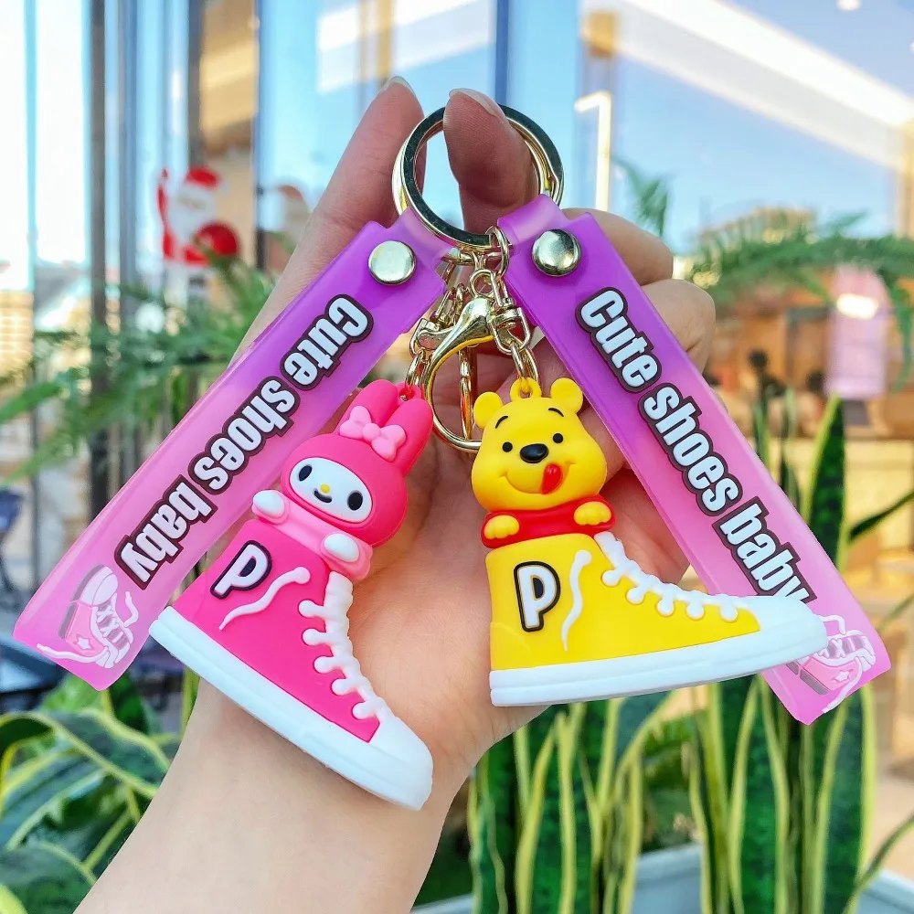 Рисунок 4 - Креативные парусиновые брелки для обуви Sanrio