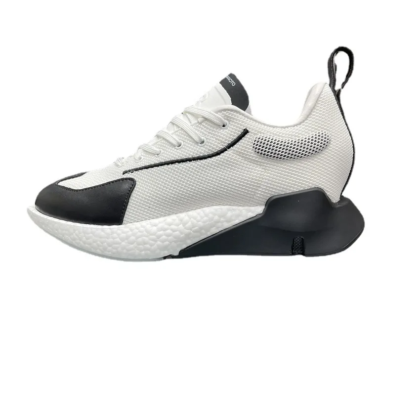 Casual sportschoenen van topkwaliteit, tennisschoenen voor heren. Ultralichte, hoogelastische hardloopschoenen. Modetrend verhogende schoenen