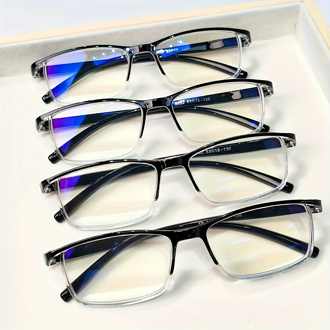 4pcs Fashion Reading Glasses Classic Design with PC Material Unisex Fit Comfortable Reading Experience for Adult +1.0 To +4.0