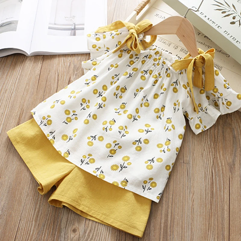 Bear Leader Casual Girls\' Clothing Set Summer Short Sleeved Lace Up Printed Top+solid Color Shorts Set 2-piece Cute Baby Set