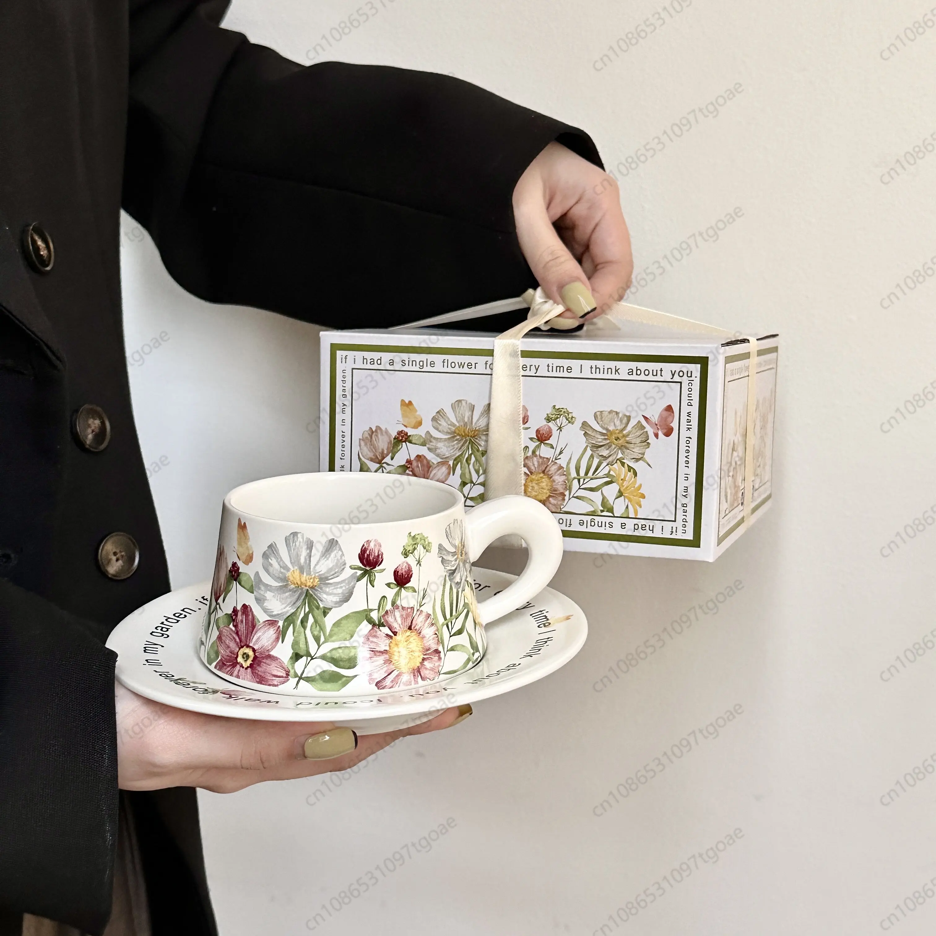 Iris coffee cup and saucer set, gift box, afternoon tea cup accompaniment, high value birthday gift for friends