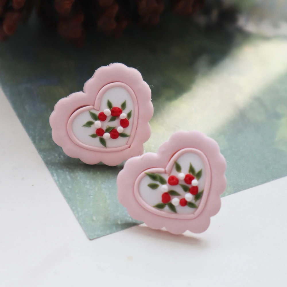 2025 موضة جديدة القلب وأقراط للنساء الفتيات الوردي قرط على شكل قلب بوليمر كلاي انخفاض القرط هدايا عيد الحب مجوهرات