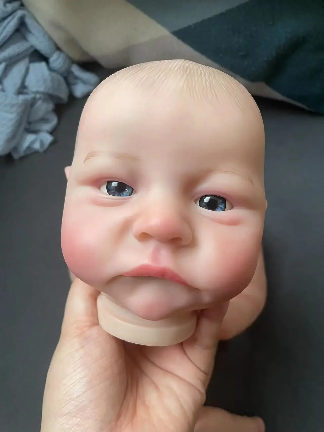 19 بوصة ليفي مستيقظا نابض بالحياة تولد من جديد دمية أطقم طبقات متعددة اللوحة ثلاثية الأبعاد أجزاء دمية الجلد الأوردة المرئية مع رسم الشعر باليد