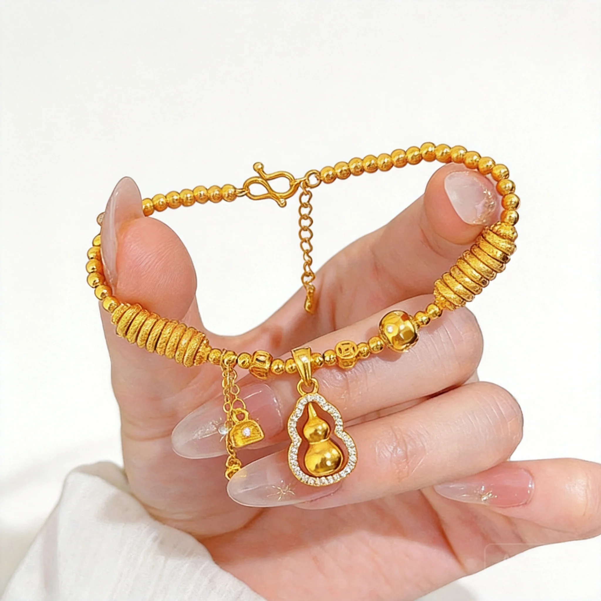 Chinese Style Lucky Gourd Charm Adjustable Gold Color Beaded Bracelet 2026 New Feng Shui Wealth Attracting Coiled Beads Bracelet