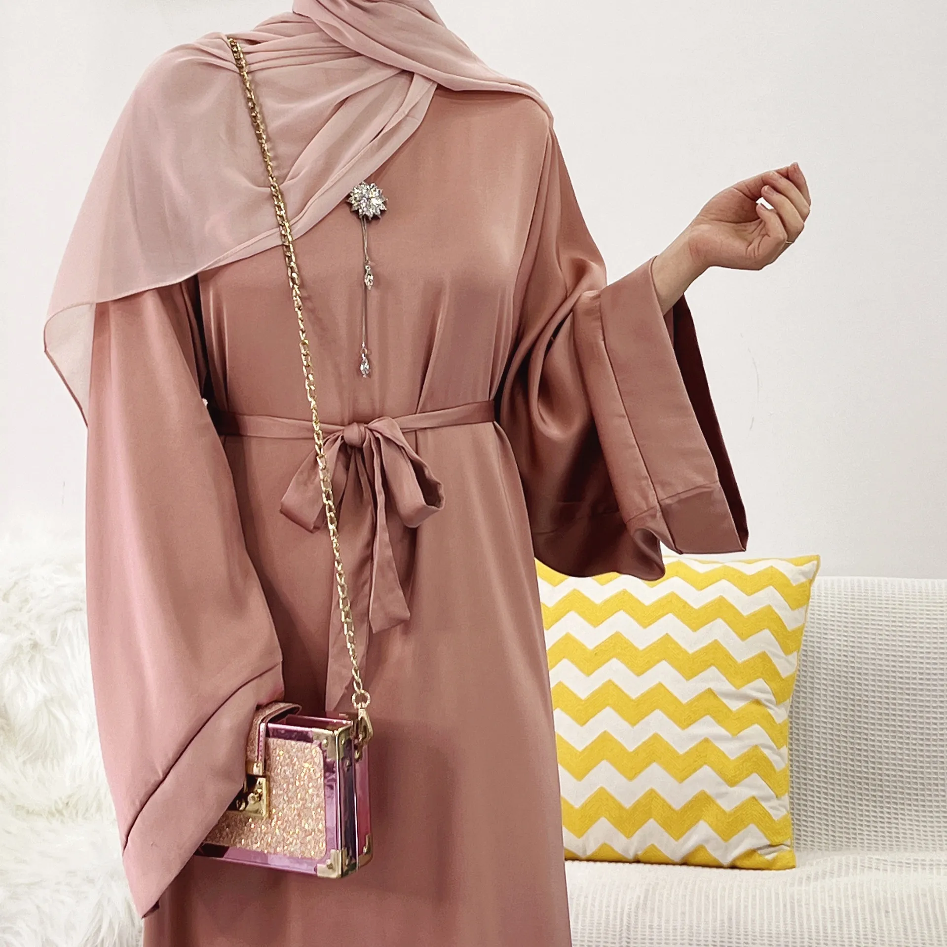 Regular-Fit Plain Stain Dubai Abaya Muslim Long Women Dress Modest Islamic Clothing Hijabi Robe-Long Wide Sleeves, Side Pockets