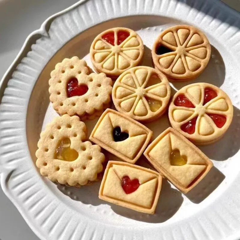 Jam Sandwich Cookie Mold Valentine's Day Envelope Love Shape Pressable Cutter Biscuit Fondant Cookie Stamp Valentines Cake Decor