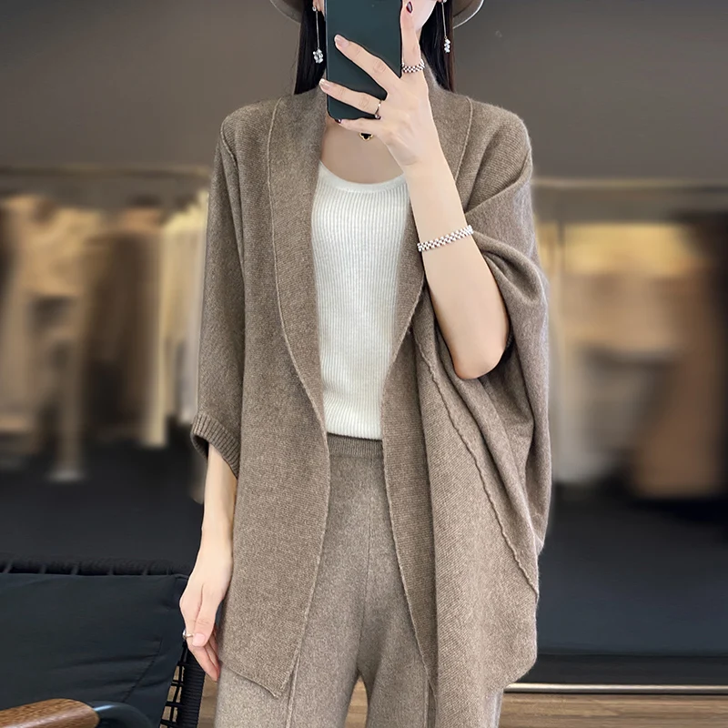 

100% Merino Wool Women Shawl Cardigan Sweater Batwing Sleeve Autumn Winter Loose Pure Wool Soft Knitting New Fashion Shawl Tops