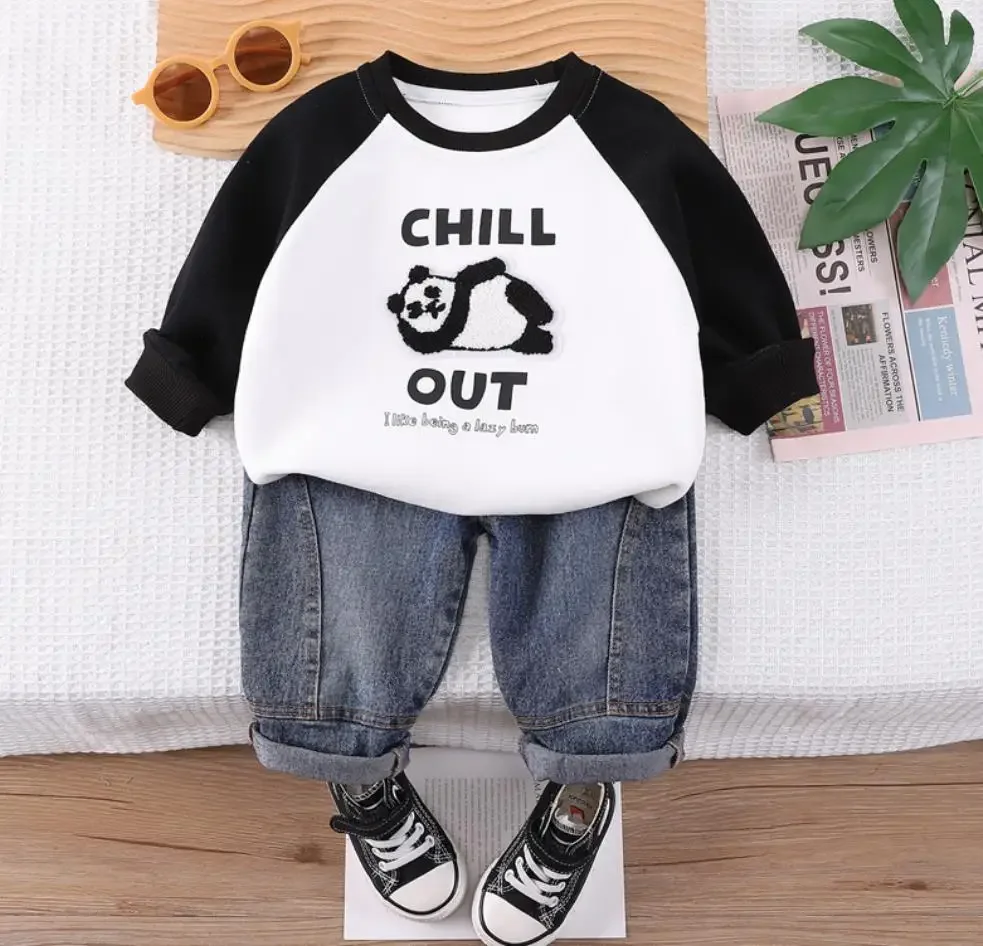 Baby Boy śliczne zestawy ubrań dla dzieci koreański styl dresy kreskówkowy haft z długim rękawem T-shirt + dżinsy maluch stroje dla niemowląt