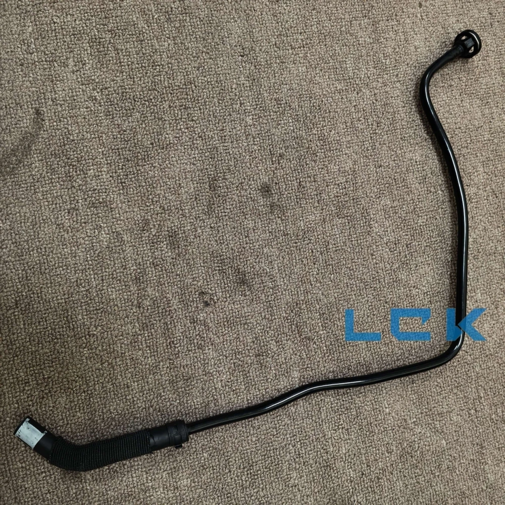 Engine Coolant Radiator Overflow Hose 4G0121081AJ For AUDI A6 C7 2.8 FSI 2010-2018,A7 Sportback 2.8 FSI 2010-2018