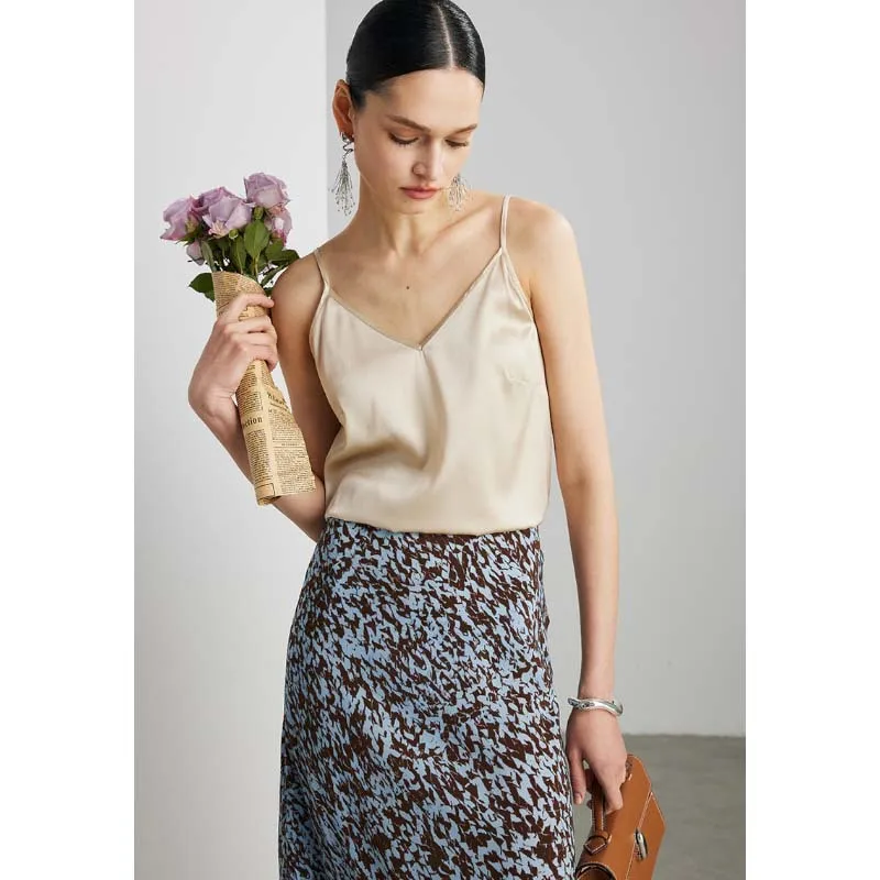Women Summer Mulberry Silk Basic Sleeveless Tank Top V Neck Spaghetti Strap Camisole Streetwear Solid Color Tank Vest Daily Wear
