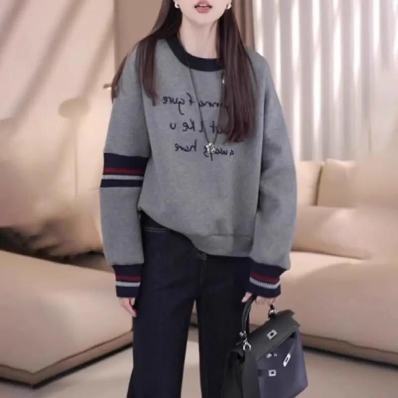 

Элегантная серая женская толстовка с капюшоном, повседневный свободный крой, утягивающий топ на осень