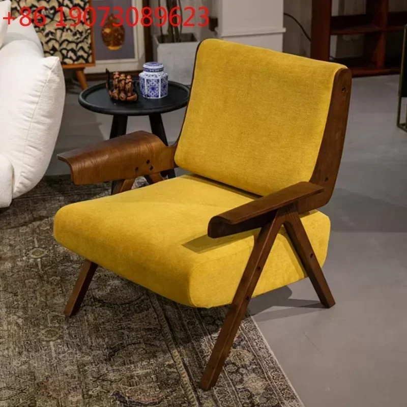 Middle-aged Solid Wood Leisure Chair, Retro Designer Simple Cafe Single Sofa