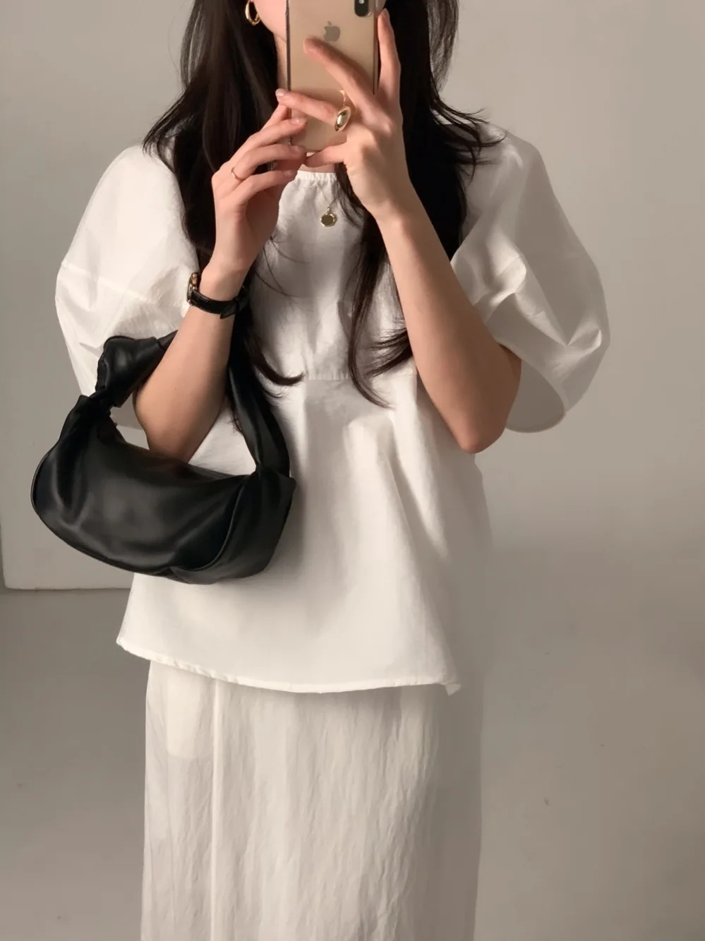 Csa Fena de Manga Bufante com Decote Redondo, Solta, Estilo Simples e Doce, Tendência em Aodão de Cor Sólida para o ...