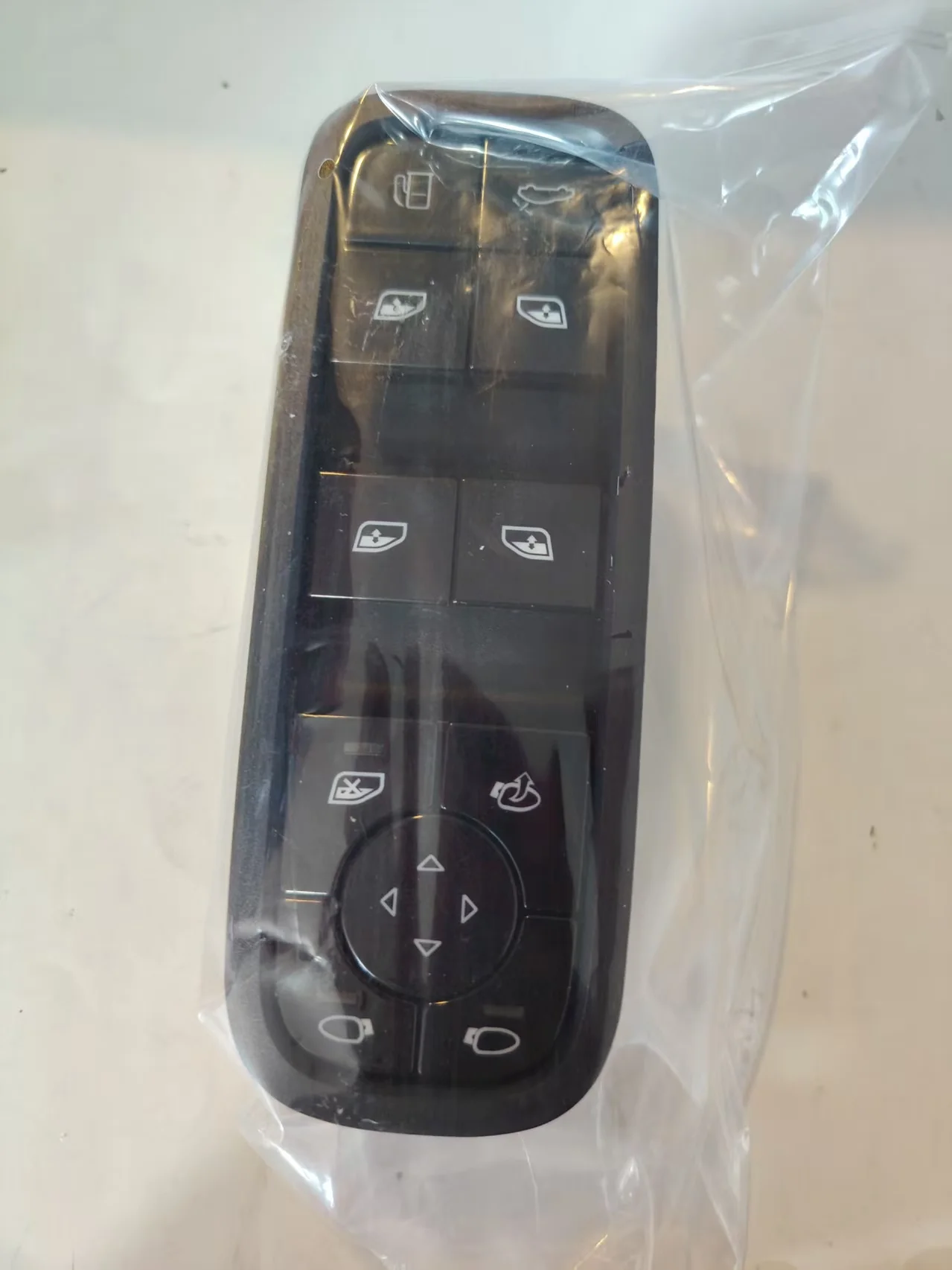 1PC Window Switch  OE NUMBER  971959858HHU0 FOR  PORSCHE  PANAMERA