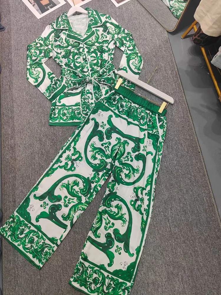 

Пижамная рубашка с коническим принтом и геометрическим принтом в стиле ретро, комплект из двух предметов для осенней женской одежды 2025 года + комплект широких брюк