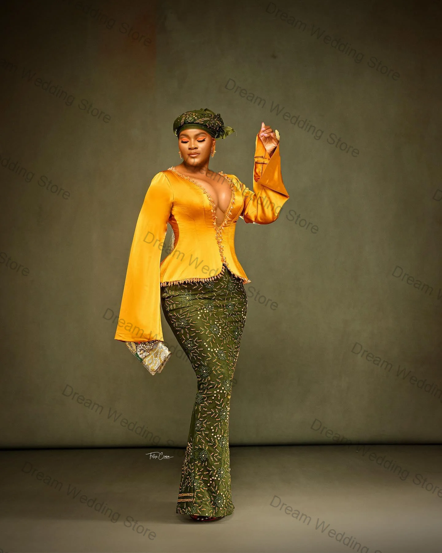 Luxury Women Suit Skirt Set 2 Pcs Beaded Blazer+Prom Dress Shiny Formal Office Lady Jacket Customized Wedding Tuxedos Party Coat