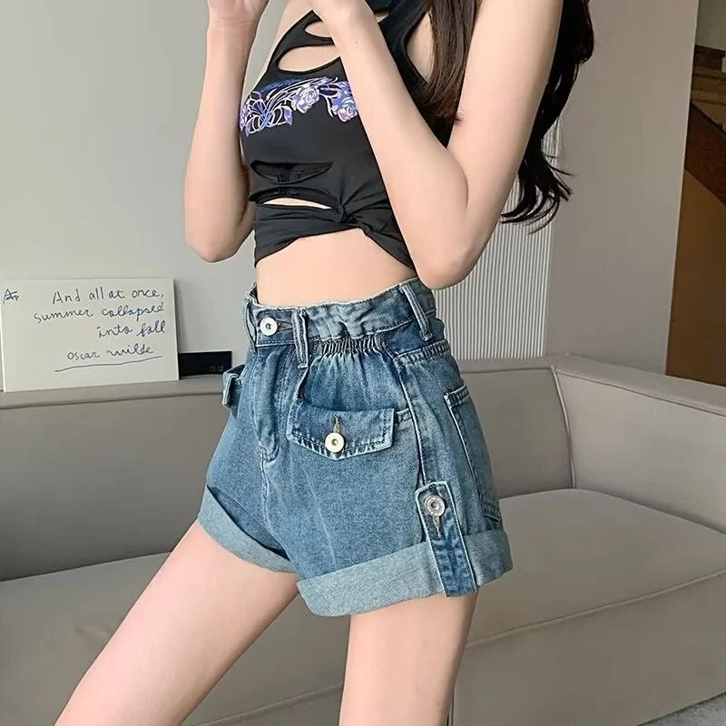 レトロなデニムショートパンツ、夏の新しいスタイル、芸術的でトレンディな5クォーターパンツ、ゆったりとしたオーバーサイズのワイドレッグパンツ