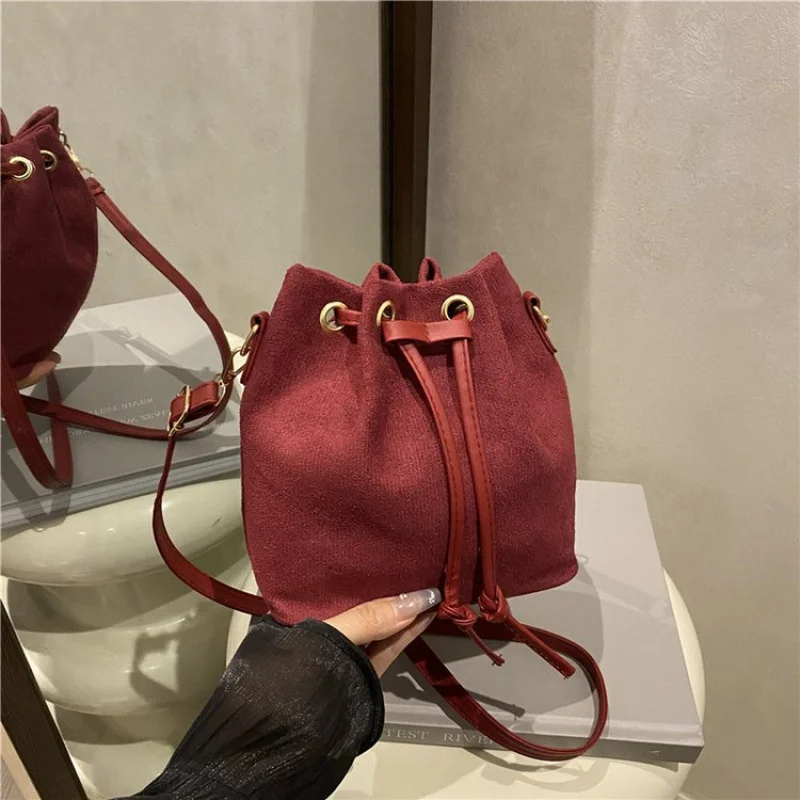 

Fashionable Leather Women's Handbag Luxury Brand Elegant Classic Paris Commuter Daily Vintage Trendy Bag​