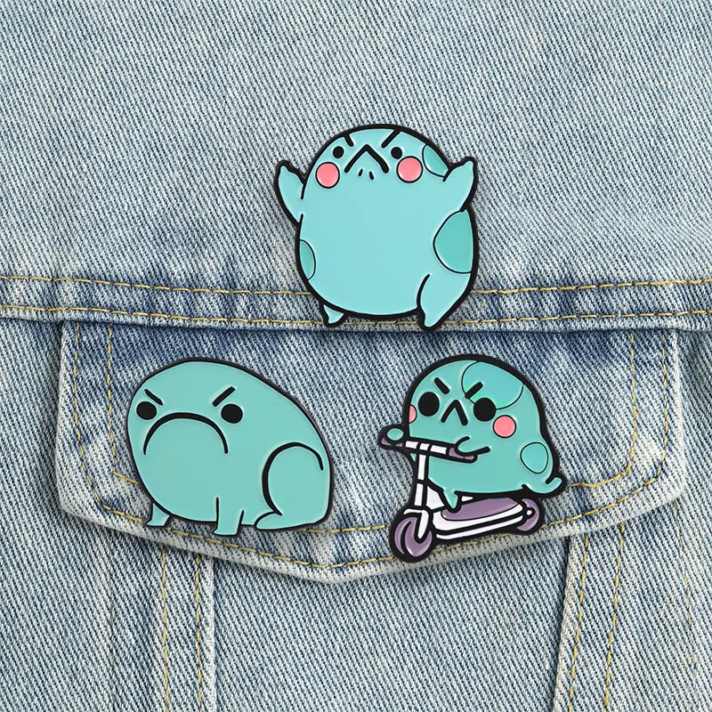 Kawaii Grumpy Frog Badges Funny Cartoon Froggy Riding Scooter Enamel Pin Cute Animal Brooch Decorative Accessories