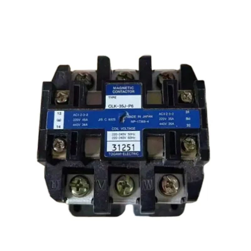 CLK-15JTH40-P6C air conditioner uses both new and  PLC AC contactors